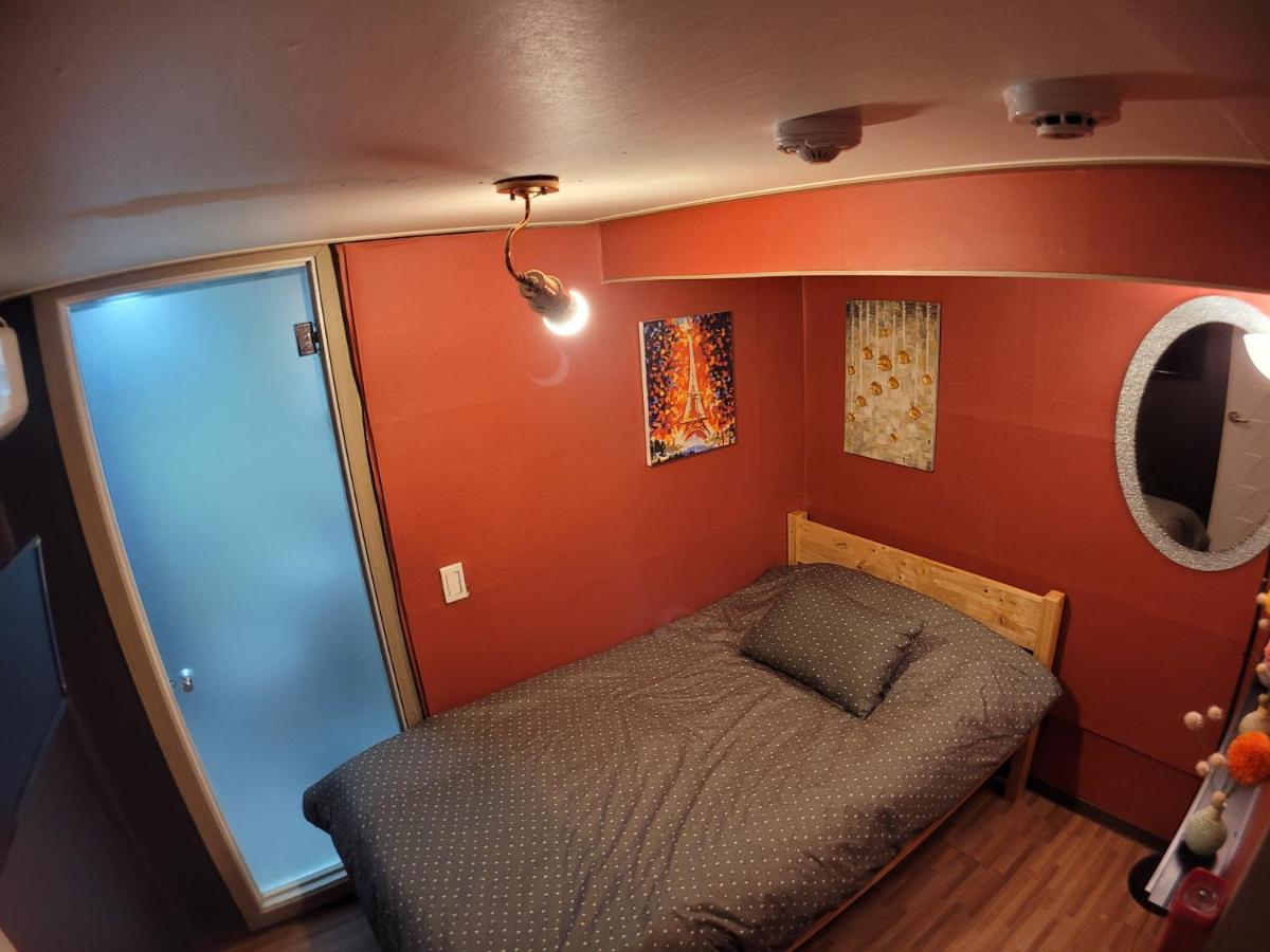 Olive Hostel W Сеул Екстериор снимка