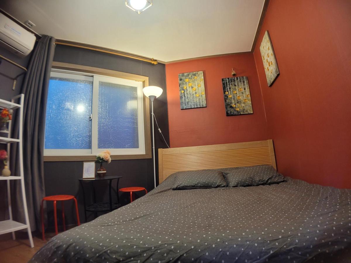 Olive Hostel W Сеул Екстериор снимка