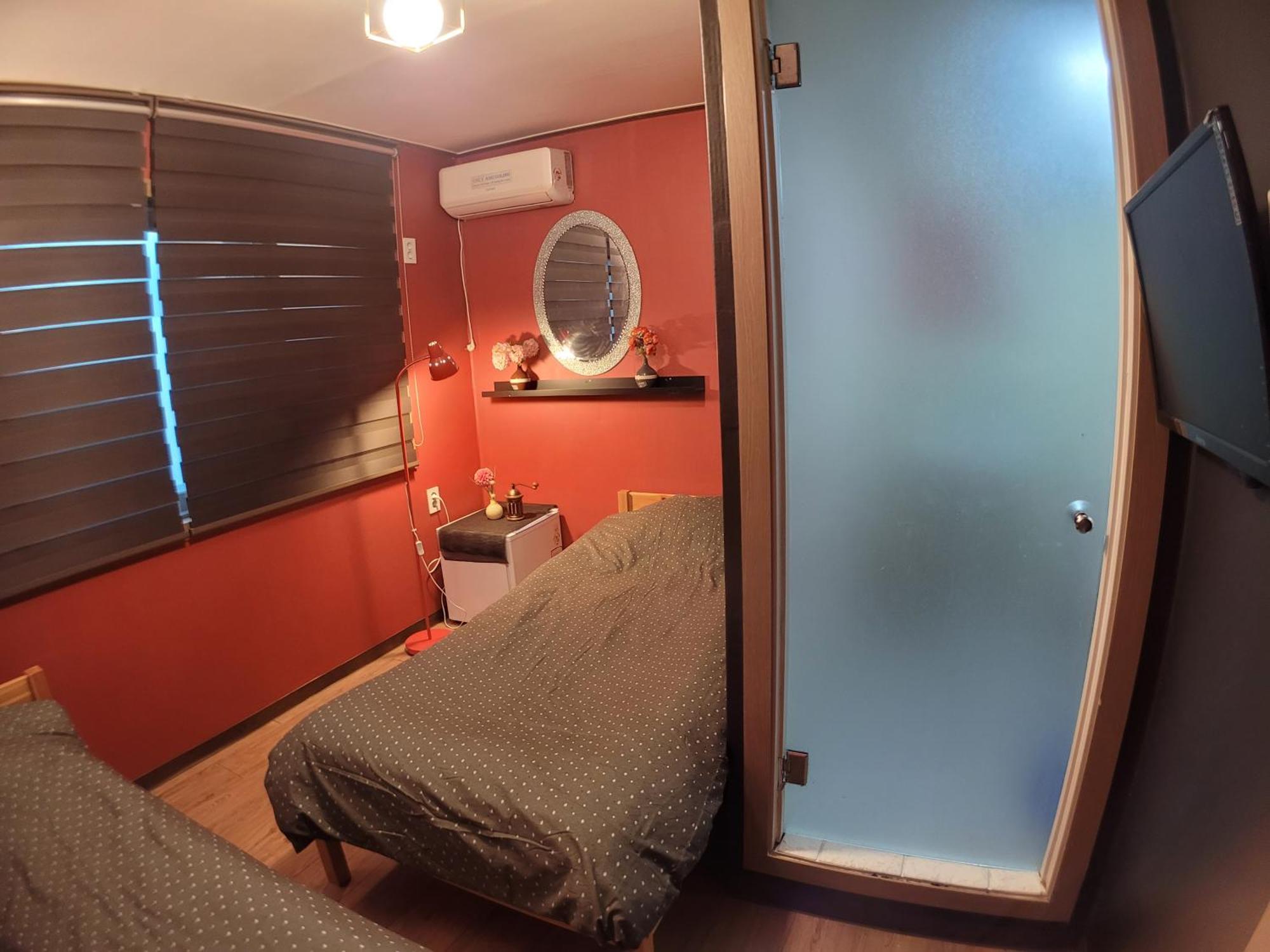 Olive Hostel W Сеул Екстериор снимка